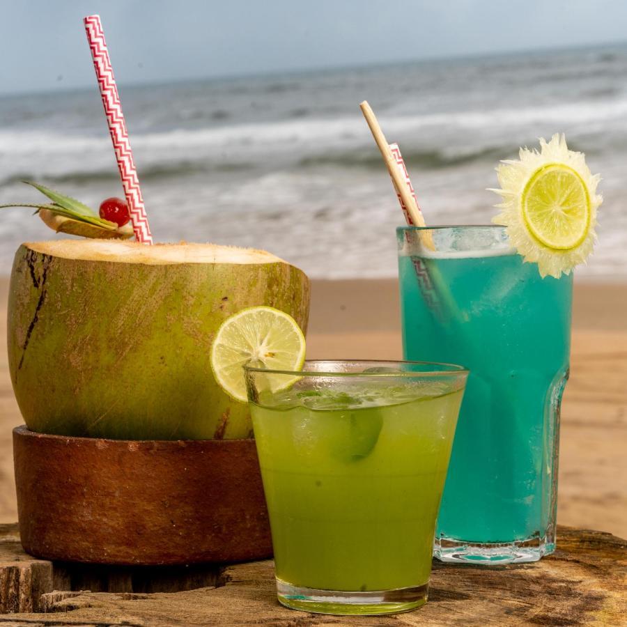 C Roque Beach Resort Colva Buitenkant foto
